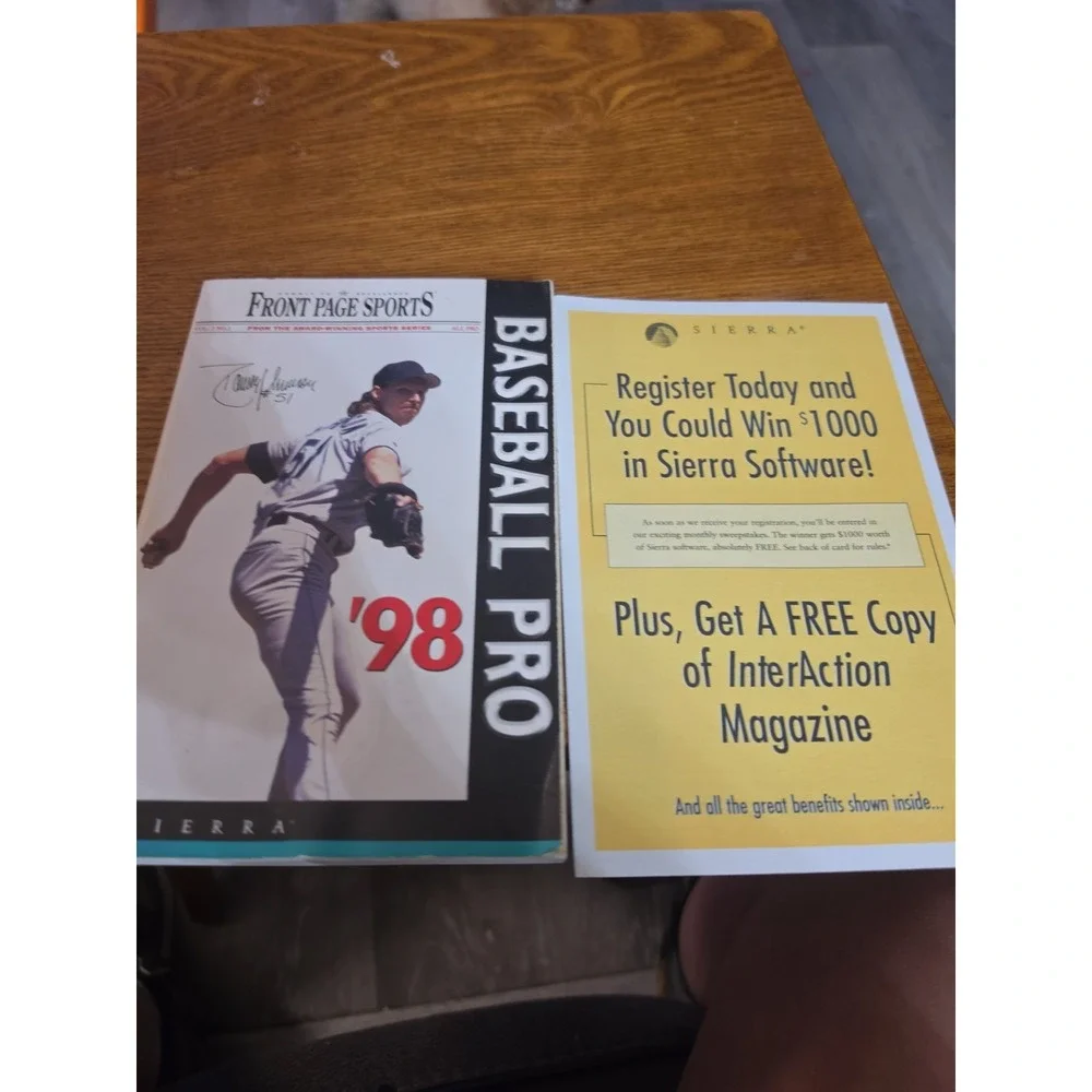 Front Page Sports: Baseball Pro '98 PC Sierra Very Good Condition CD8